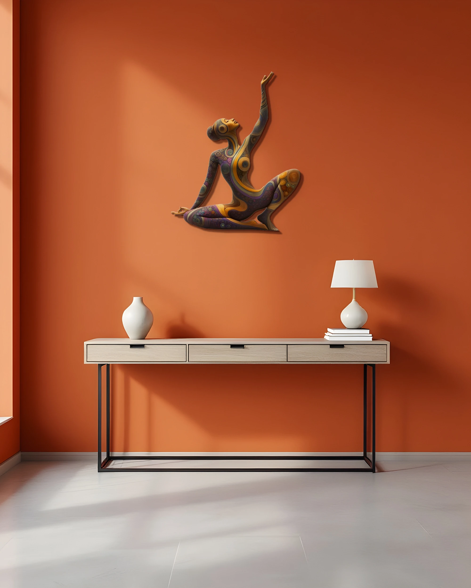 Renkli Spiral Desenli Yoga Kadını Metal Tablo – konsol üzerindeki duvarda