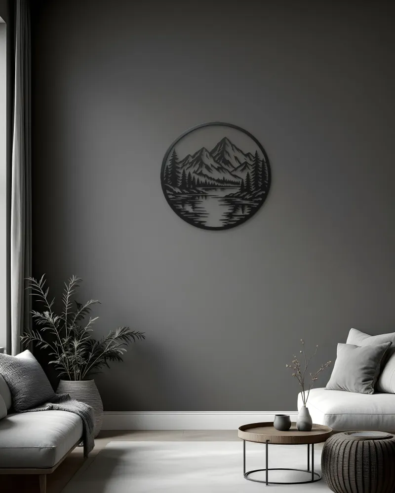 Dağ ve Göl Manzaralı Yuvarlak Metal Tablo – salon duvarında