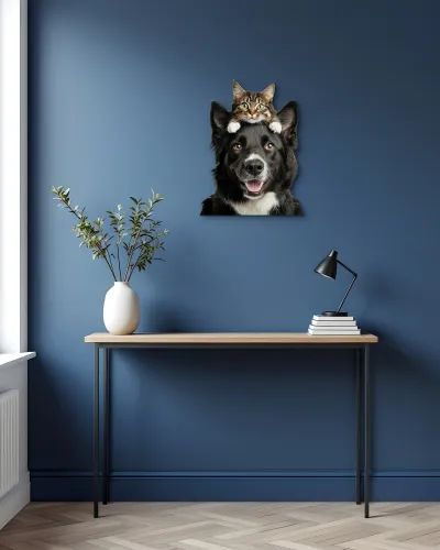 Kedi ve Köpek Dostluğu Metal Tablo – konsol üzerindeki duvarda
