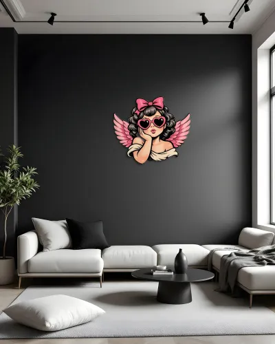 Pembe Kanatlı Melek Kız Metal Tablo – salon duvarında